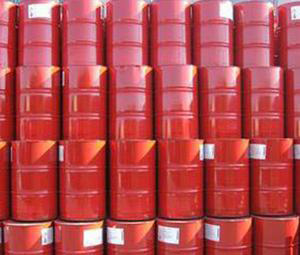 聚氨酯保溫材料是一種性能優(yōu)良的合成材料，它具有比強(qiáng)度高、導(dǎo)熱系數(shù)小等優(yōu)點(diǎn)，主要用做保溫隔熱材料，其次為結(jié)構(gòu)材料。